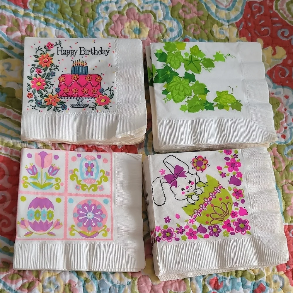 Vintage Colorful Decorative Napkins Set
